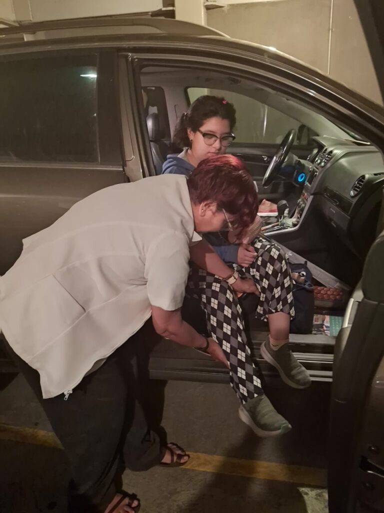 Auxiliares de enfermeras a domicilio en CDMX - SAS Amor